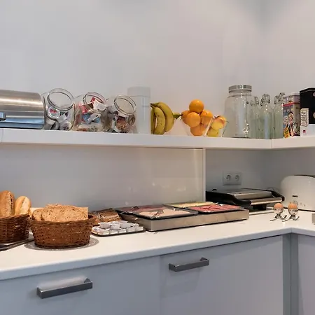 Отель Brainport And